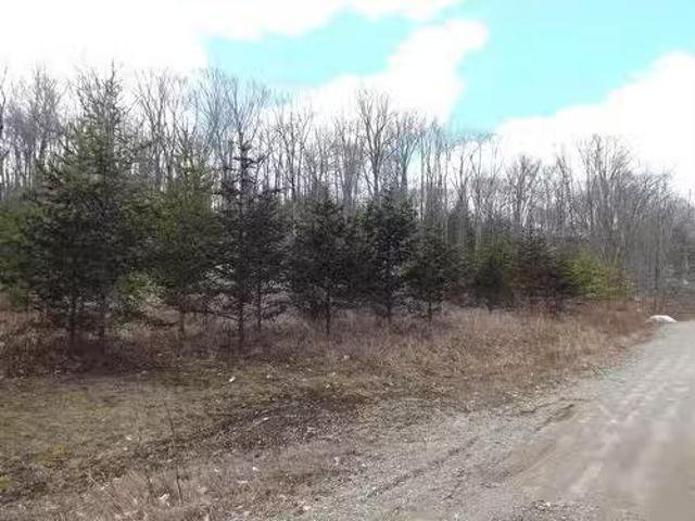 House for sale in Boileau, Quebec