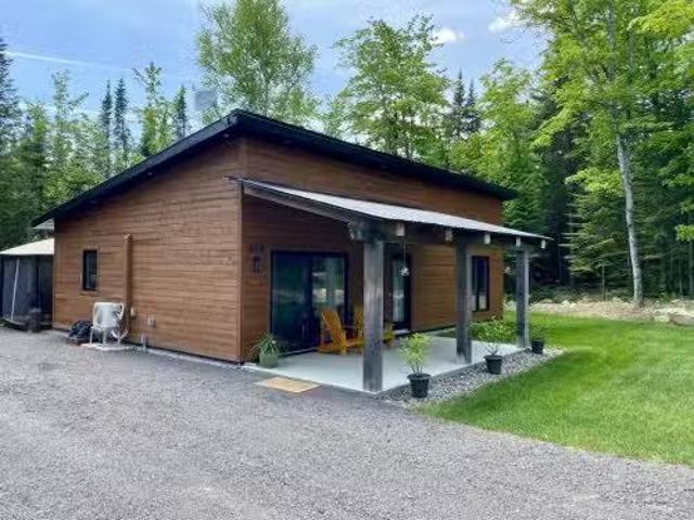 House for sale in Laurentides, Quebec