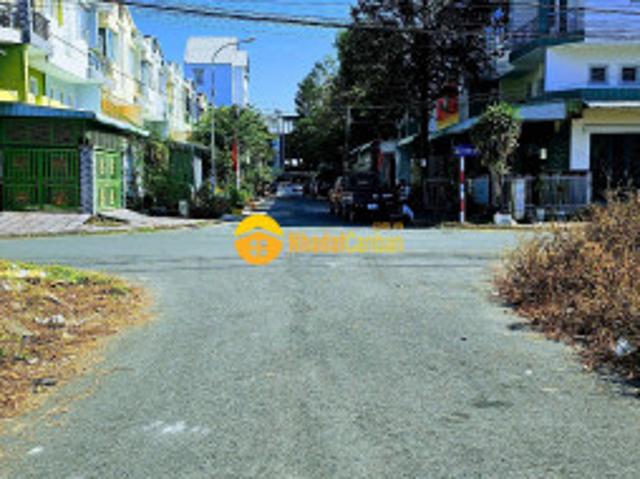 Mặt bằng bán