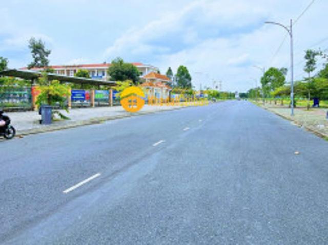 Mặt bằng bán