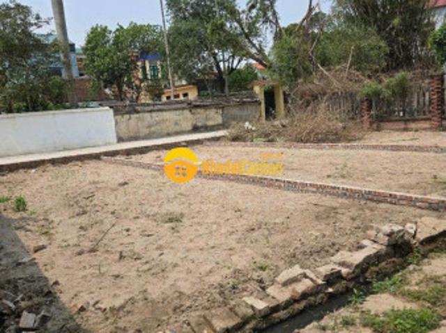 Mặt bằng bán