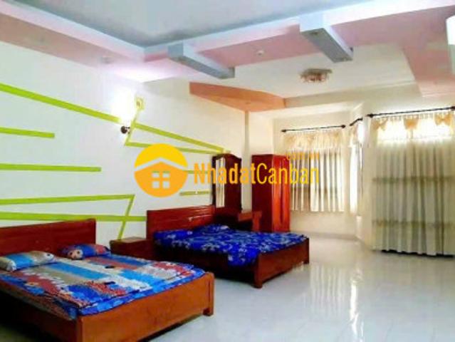 Nhà mặt phố bán