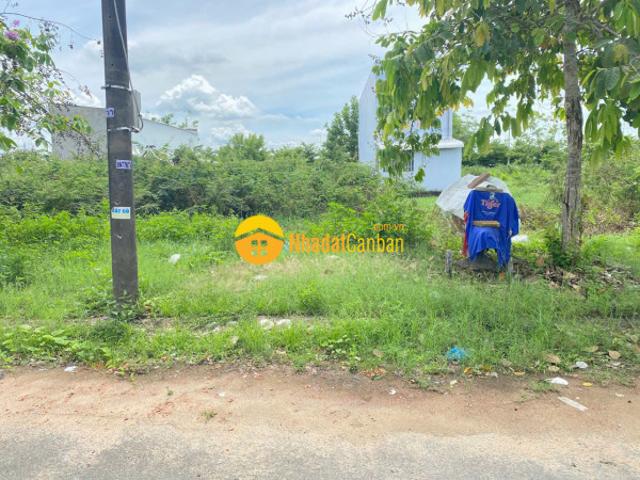 Mặt bằng bán