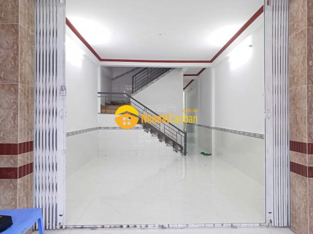 Nhà mặt phố bán