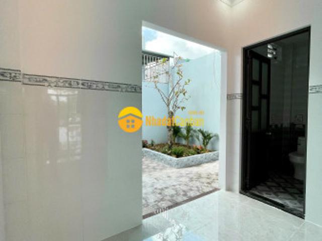 Nhà mặt phố bán