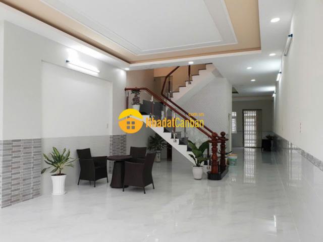 Nhà mặt phố bán