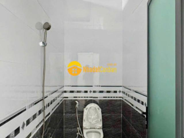 Nhà mặt phố bán