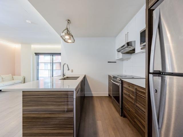 Apartment for rent in Mont-royal, Quebec