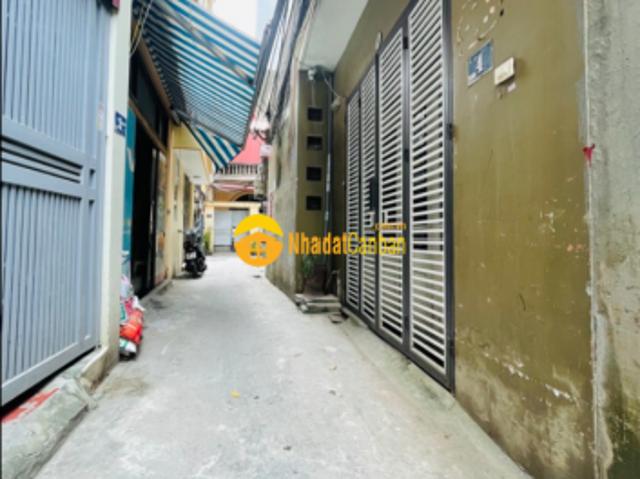 Nhà mặt phố bán