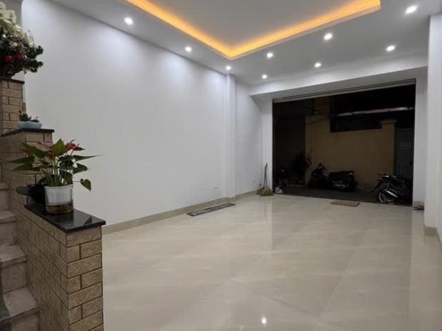 Nhà bán tại Hoàn Kiếm, Hà Nội
