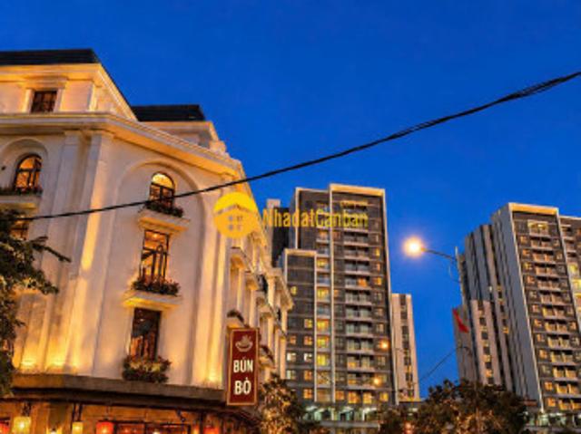 Nhà mặt phố bán