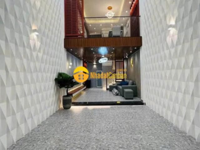 Nhà mặt phố bán
