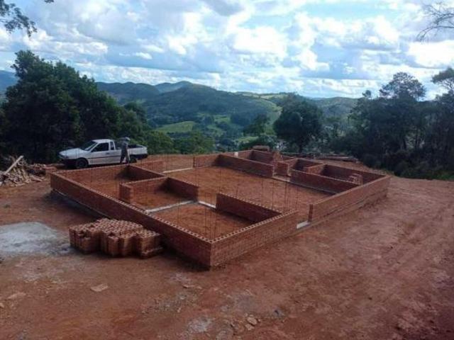 Sítio e chácara venda em Laranjeiras de Caldas, Caldas