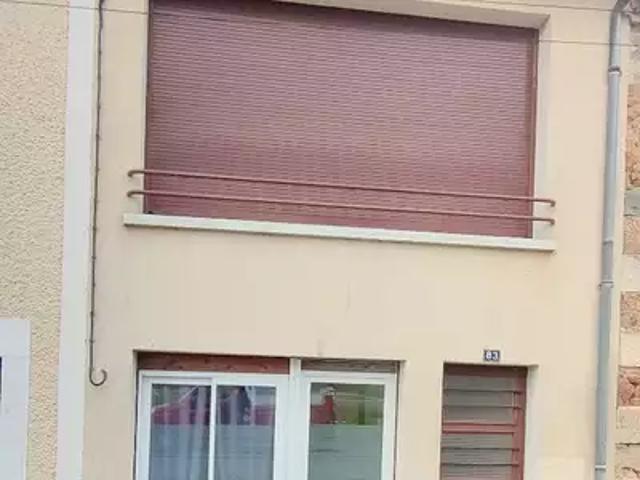 Maison vente à Confolens, Chabanais