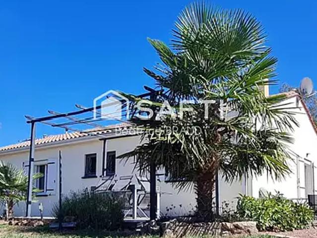 Maison vente à Chabanais, Charente