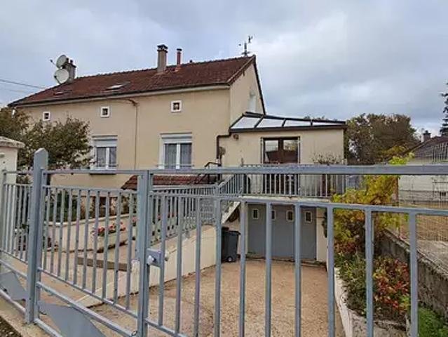 Maison vente à Auxerre, Chablis