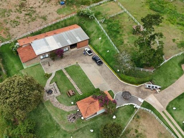 Sítio e chácara venda em Piracaia
