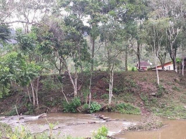 Sítio e chácara venda em Região Imediata de Taubaté-Pindamonhangaba, Região Metropolitana do Vale do Paraíba e Litoral Norte