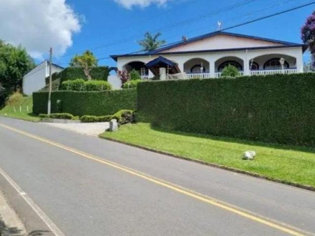 Casa venda em Região Imediata de Amparo, Serra Negra