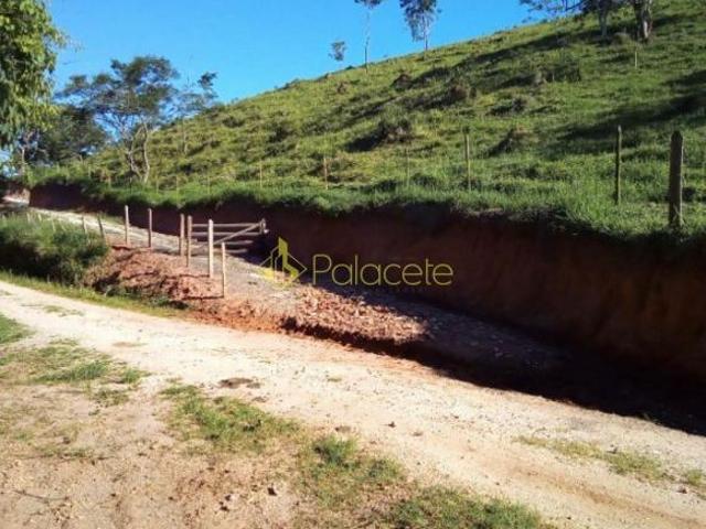Sítio e chácara venda em Região Imediata de Taubaté-Pindamonhangaba, Região Metropolitana do Vale do Paraíba e Litoral Norte