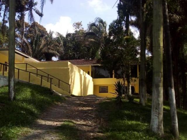 Sítio e chácara venda em Juquitiba, São Paulo