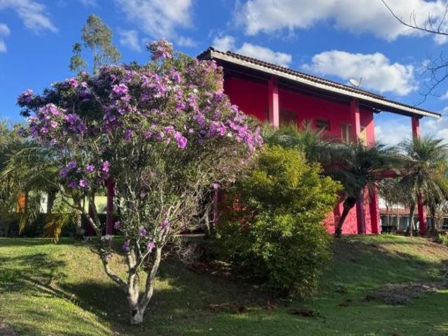 Casa venda em Tuiuti