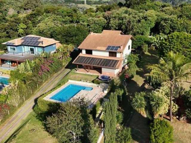 Casa venda em Piracaia