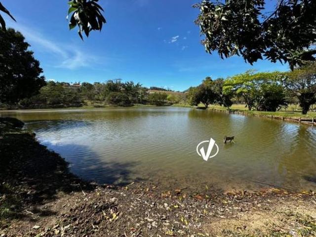 Casa venda em Pindamonhangaba