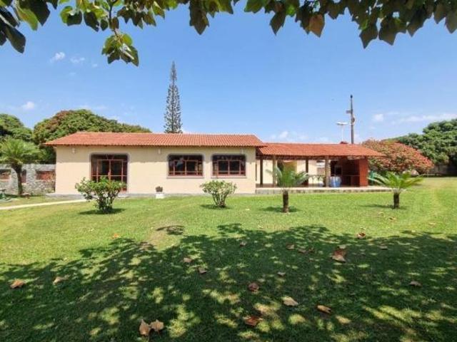 Casa venda em Região Geográfica Imediata do Distrito Federal, Região Integrada de Desenvolvimento do Distrito Federal e Entorno