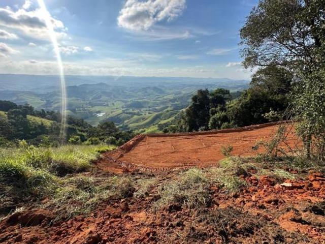Sítio e chácara venda em Córrego do Bom Jesus
