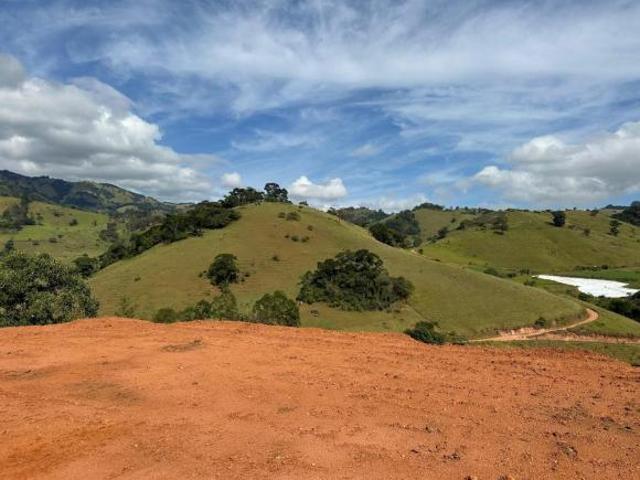 Sítio e chácara venda em Córrego do Bom Jesus