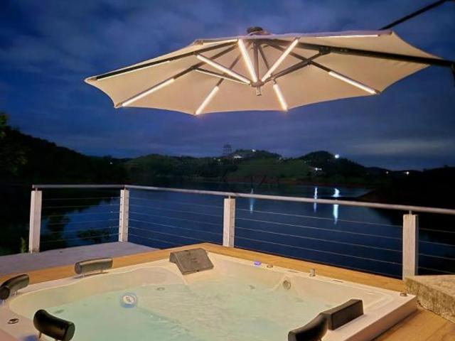 Casa venda em Região Imediata de São José dos Campos, Região Metropolitana do Vale do Paraíba e Litoral Norte