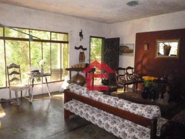 Sítio e chácara venda em Embu das Artes, São Paulo