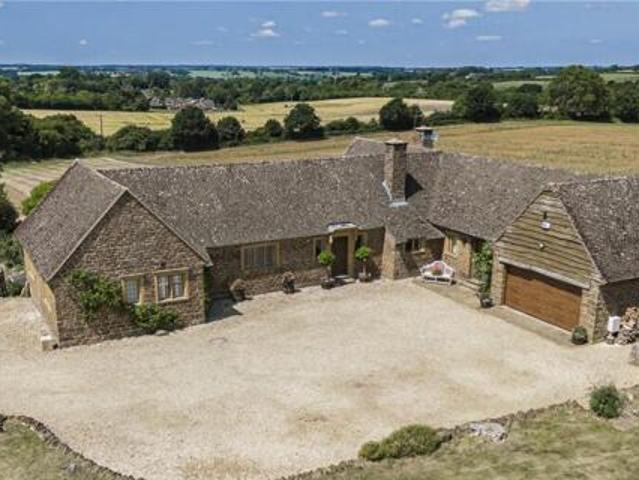 House for sale in Evershot, Oxfordshire