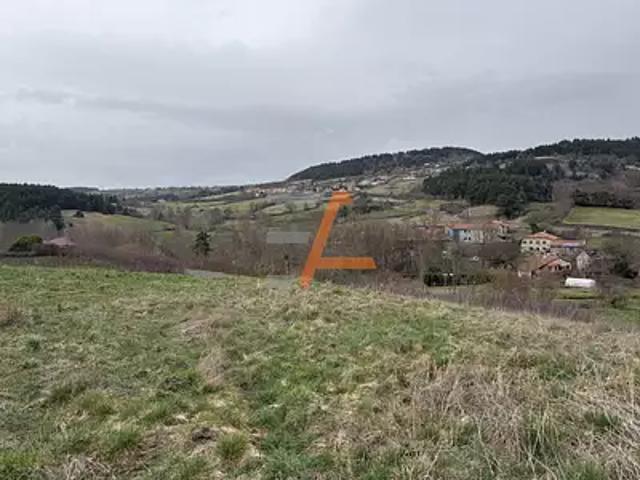 Terrain vente à Le Puy-en-Velay, Chadron