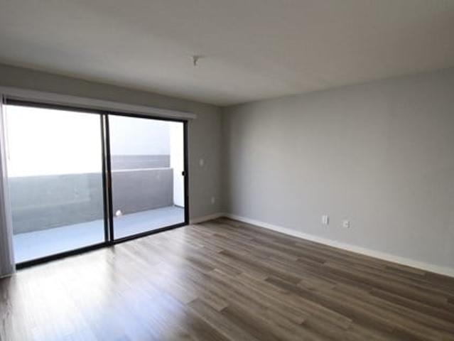 Apartment for rent in Hawthorne