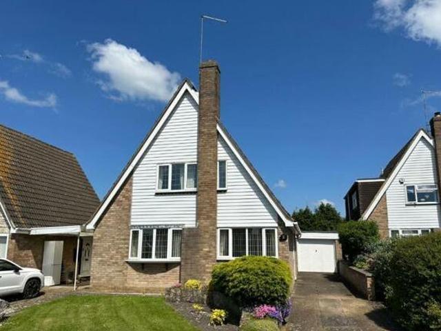 House for sale in Northampton, Northamptonshire