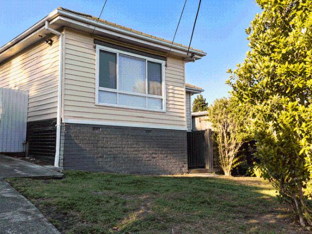 House for rent in Chadstone, Melbourne
