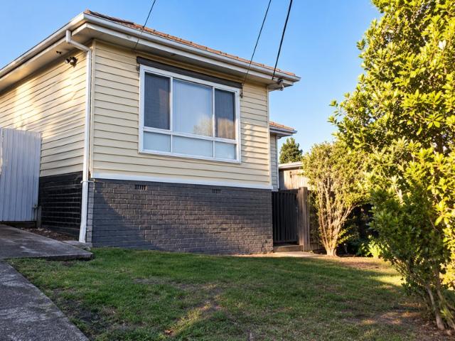 House for rent in Chadstone, Melbourne