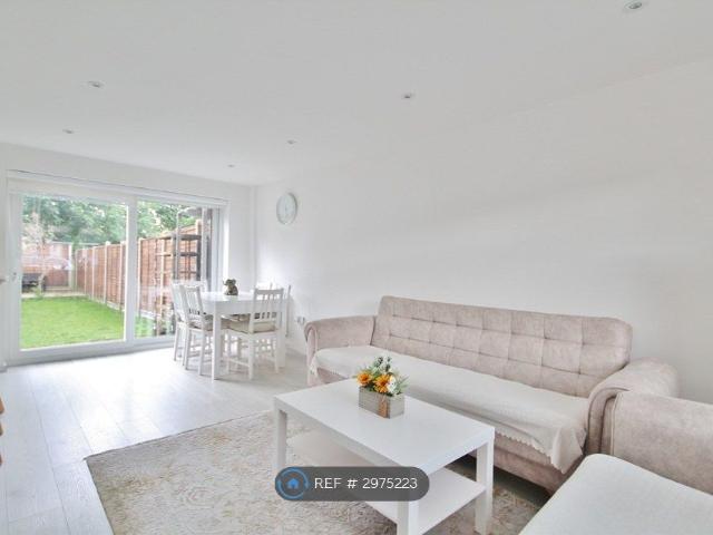 House for rent in Churchgate, Broxbourne