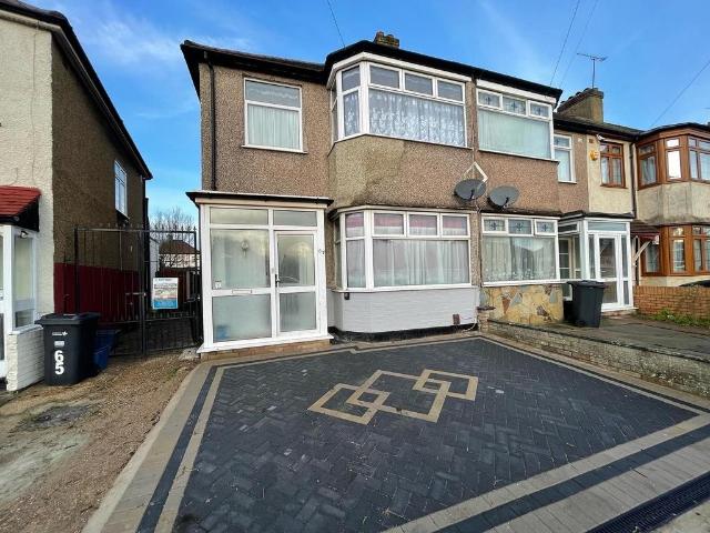 House for rent in Chadwell Heath, Greater London