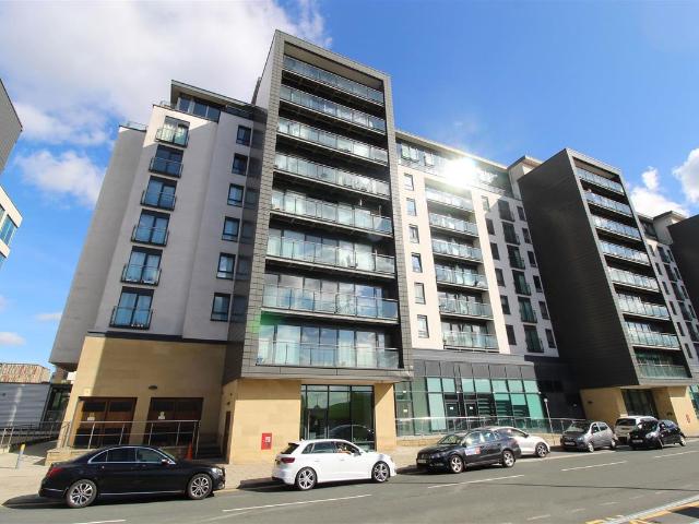 Apartment for rent in Richmond Hill, West Yorkshire