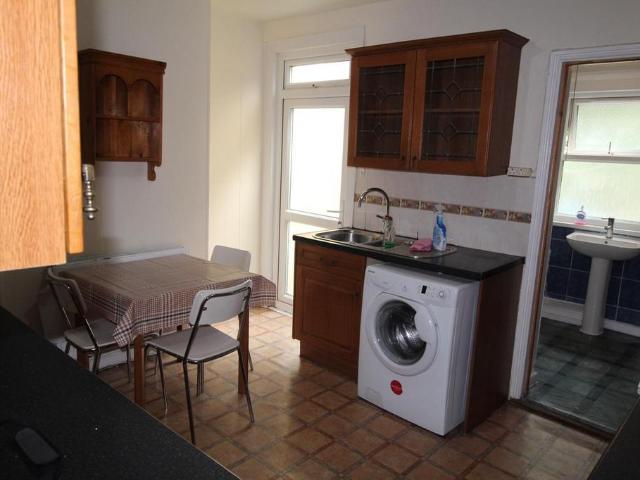 House for rent in London Borough of Newham, Greater London