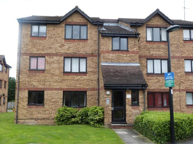 Apartment for rent in Edmonton, Greater London