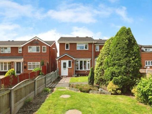 House for sale in Glebe Green, Winsford