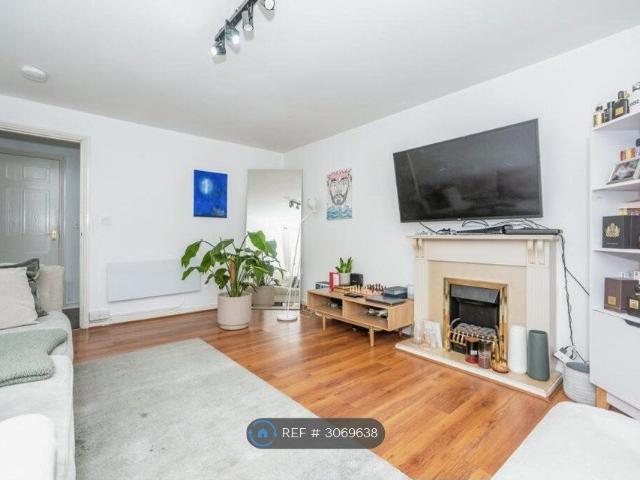 Apartment for rent in South Stifford, Grays