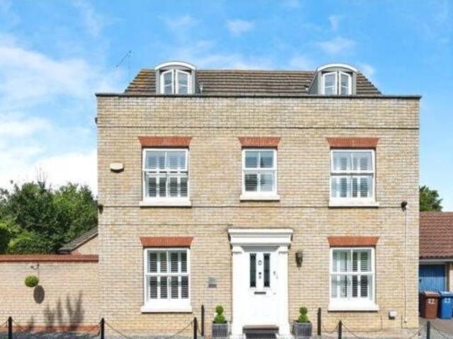 House for sale in Grays, Essex