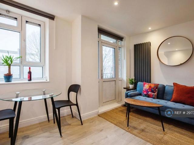 Apartment for rent in Bromley-by-Bow, Bow