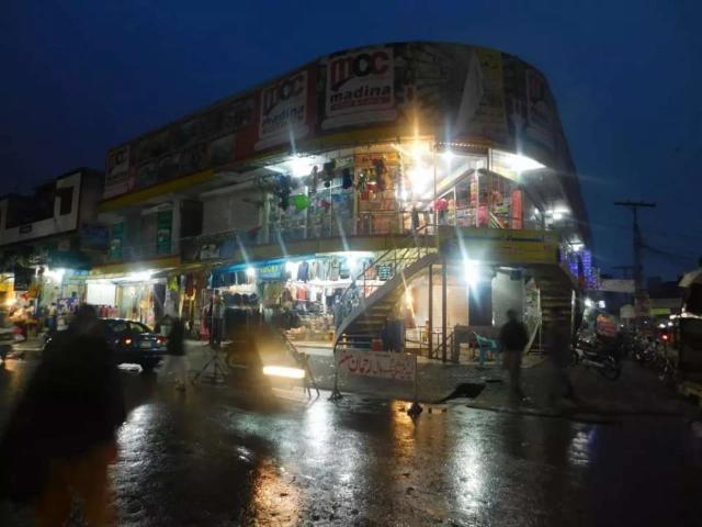 Commercial for sale in چاہ میراں, لاہور