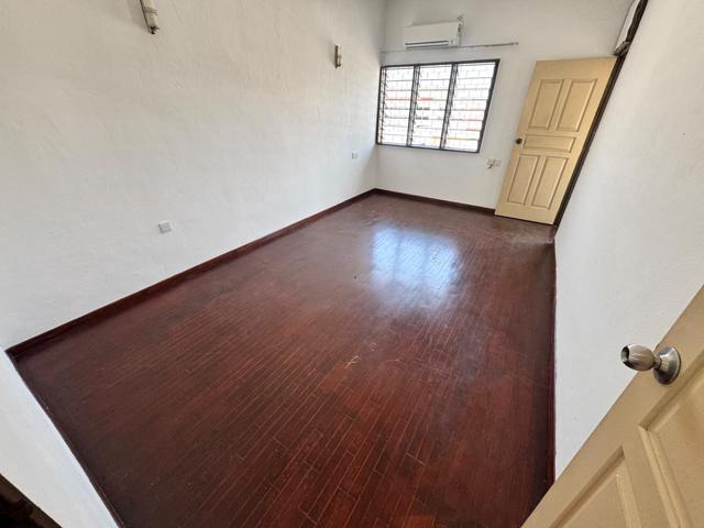 Terraced House for rent in Wellesley, Penang